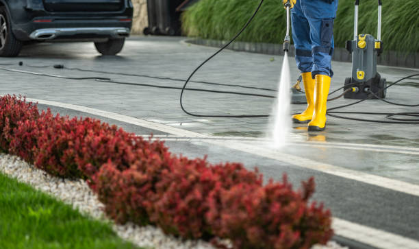 Best Pool Deck Cleaning  in Chadwicks, NY